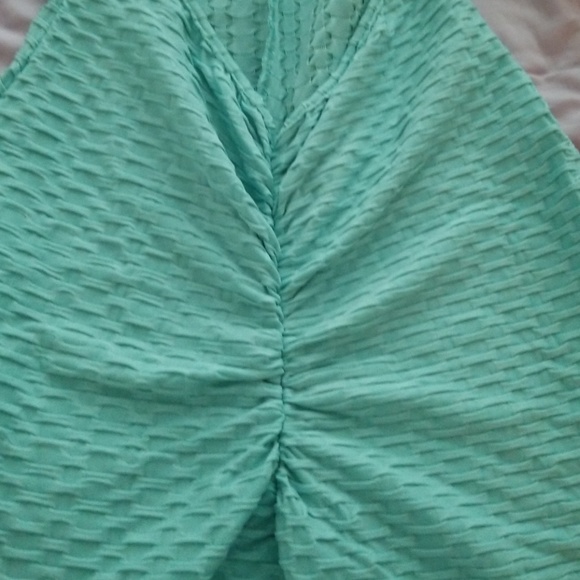 FITNESS JUMPSUIT - ANTI CELLULITE HONEYCOMB SCRUNC - Picture 4 of 5